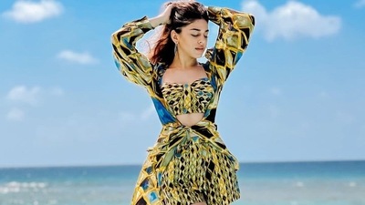 Alaya F takes beachwear goals a notch higher in satin bustier and shorts with chiffon cape at Maldives (Instagram/mohitrai) Alaya F takes beachwear goals a notch higher in satin bustier and shorts with chiffon cape at Maldives (Instagram/mohitrai)