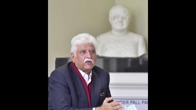 President of the trust and vice-chairman of Bharti Enterprises, Rakesh Bharti Mittal, participated in the Sat Paul Mittal National Awards. (HT file)