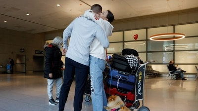 The United States is allowing air travel from a series of countries from which it has been restricted since the early days of the pandemic, as long as the traveller has proof of vaccination and a negative Covid-19 test result. Those crossing land borders from Mexico or Canada will require proof of vaccination but no test. (REUTERS)