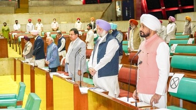 Punjab chief minister Charanjit Singh Channi and his cabinet colleagues during a special assembly session. (File photo) Punjab chief minister Charanjit Singh Channi and his cabinet colleagues during a special assembly session. (File photo)