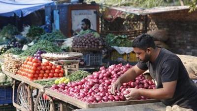 The government has succeeded in fending off a surge in prices of onion, a volatile staple, by intervening in markets. (AP Photo) The government has succeeded in fending off a surge in prices of onion, a volatile staple, by intervening in markets. (AP Photo)