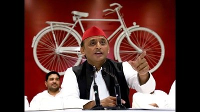 When Akhilesh Yadav chose to kick off his electoral campaign by praising Mohammad Ali Jinnah, the entire political ecosystem was taken by surprise (Naeem Ansari) When Akhilesh Yadav chose to kick off his electoral campaign by praising Mohammad Ali Jinnah, the entire political ecosystem was taken by surprise (Naeem Ansari)