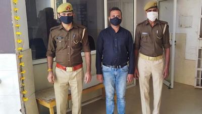 The suspect -- identified as Navneet Katiyar -- revealed during interrogation that he had doctored 76 laptops and 32 computers, and stolen the memory modules and hard discs, said police on Tuesday. The suspect -- identified as Navneet Katiyar -- revealed during interrogation that he had doctored 76 laptops and 32 computers, and stolen the memory modules and hard discs, said police on Tuesday.