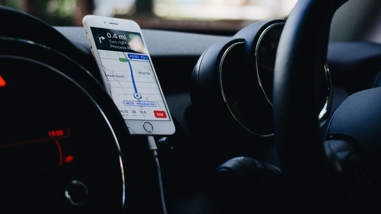 GPS tracker device is an essential item today if you drive.