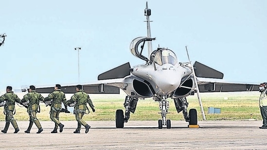 BJP accused the previous Congress government of irregularities in the Rafale fighter jet deal. (HT Photo)