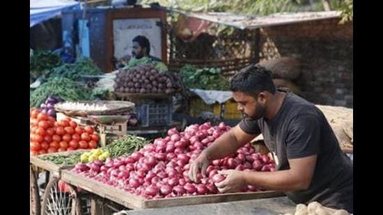 Vegetable prices at the apni mandi in Chandigarh have started falling after fuel price cut. (AP File Photo/ Representational image)