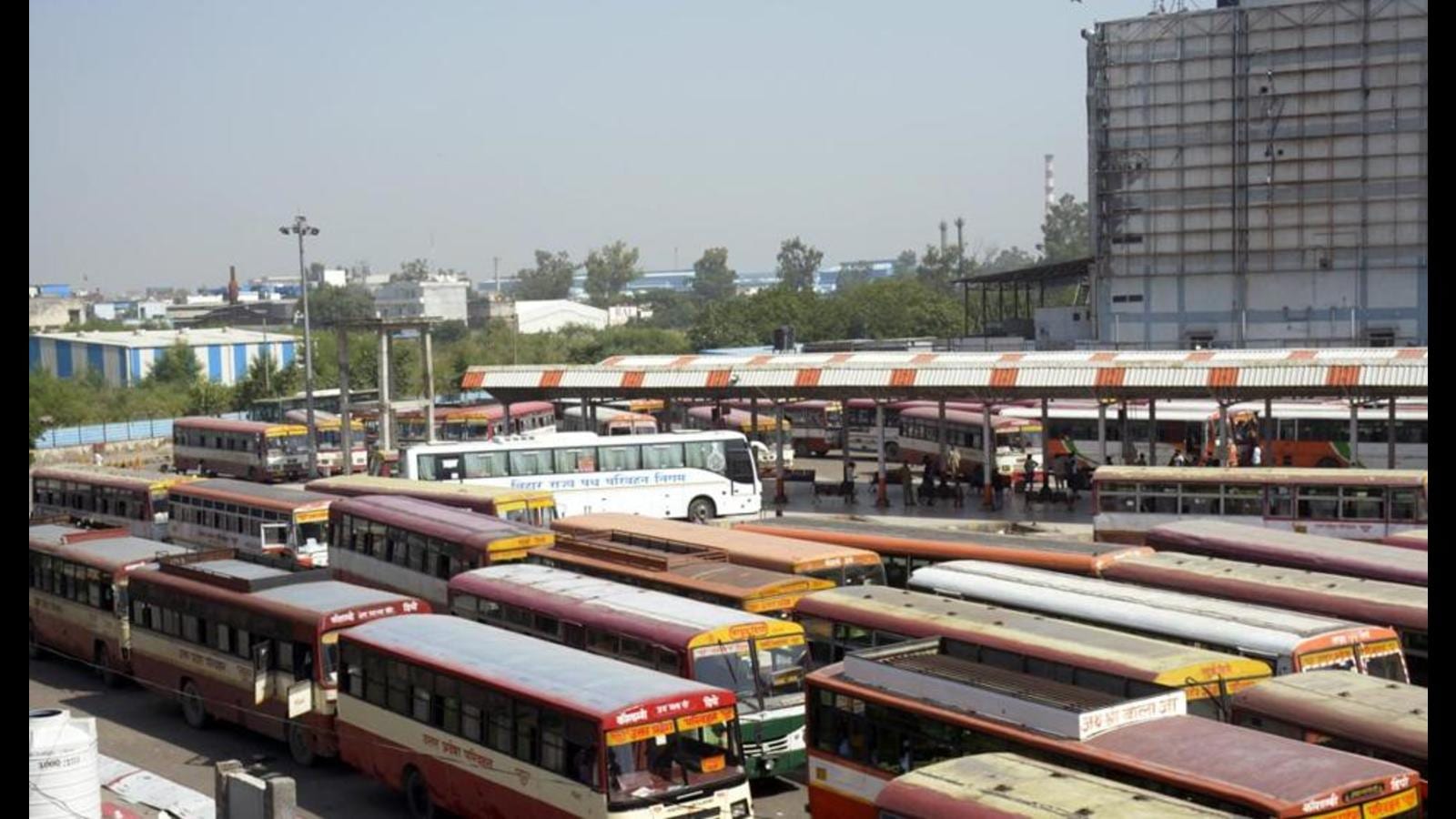 UPSRTC wants govt to pay ₹544 cr for ferrying migrants, deploying buses for panchayat polls