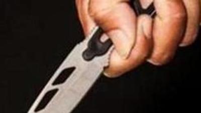 The robbery at garment store at Chohla Sahib in Tarn Taran occurred about 9pm on Tuesday; police claim gold jewellery has been taken, but not in quantity that the victim family is claiming. (HT FILE PHOTO) The robbery at garment store at Chohla Sahib in Tarn Taran occurred about 9pm on Tuesday; police claim gold jewellery has been taken, but not in quantity that the victim family is claiming. (HT FILE PHOTO)