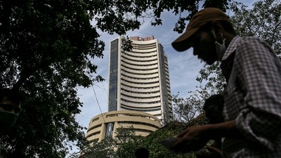 Tata Steel was the top loser in the Sensex pack, shedding around 2 per cent, followed by HDFC, ICICI Bank, Kotak Bank, HUL and Asian Paints. (Bloomberg) Tata Steel was the top loser in the Sensex pack, shedding around 2 per cent, followed by HDFC, ICICI Bank, Kotak Bank, HUL and Asian Paints. (Bloomberg)