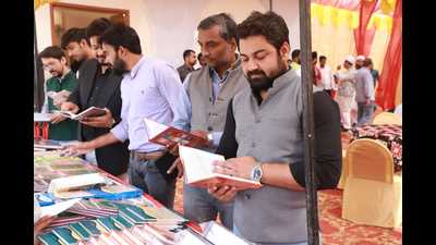 People browse through books at the book fair organised at the Islamic Centre of India, Aishbagh (HT Photo) People browse through books at the book fair organised at the Islamic Centre of India, Aishbagh (HT Photo)