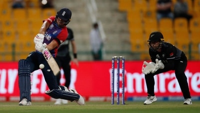 Cricket - ICC Men's T20 World Cup - Super 12 - Semi-Final - England v New Zealand - Sheikh Zayed Cricket Stadium, Abu Dhabi, United Arab Emirates - November 10, 2021 England's Dawid Malan in action REUTERS/Hamad I Mohammed (REUTERS)