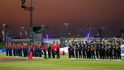 Cricket - ICC Men's T20 World Cup - Super 12 - Semi-Final - England v New Zealand - Sheikh Zayed Cricket Stadium, Abu Dhabi, United Arab Emirates - November 10, 2021 The teams observe a minutes silence for Abu Dhabi stadium’s chief curator Mohan Singh before the match REUTERS/Hamad I Mohammed (REUTERS)