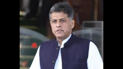 Punjab Congress MP Manish Tewari says politicising the office of the advocate general undermines the integrity of constitutional functionaries. His statement follows the state government decision to replace APS Deol on Punjab Congress chief Navjot Singh Sidhu’s demand. (HT file photo) Punjab Congress MP Manish Tewari says politicising the office of the advocate general undermines the integrity of constitutional functionaries. His statement follows the state government decision to replace APS Deol on Punjab Congress chief Navjot Singh Sidhu’s demand. (HT file photo)
