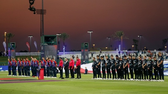 Cricket - ICC Men's T20 World Cup - Super 12 - Semi-Final - England v New Zealand - Sheikh Zayed Cricket Stadium, Abu Dhabi, United Arab Emirates - November 10, 2021 The teams observe a minutes silence for Abu Dhabi stadium’s chief curator Mohan Singh before the match REUTERS/Hamad I Mohammed(REUTERS)