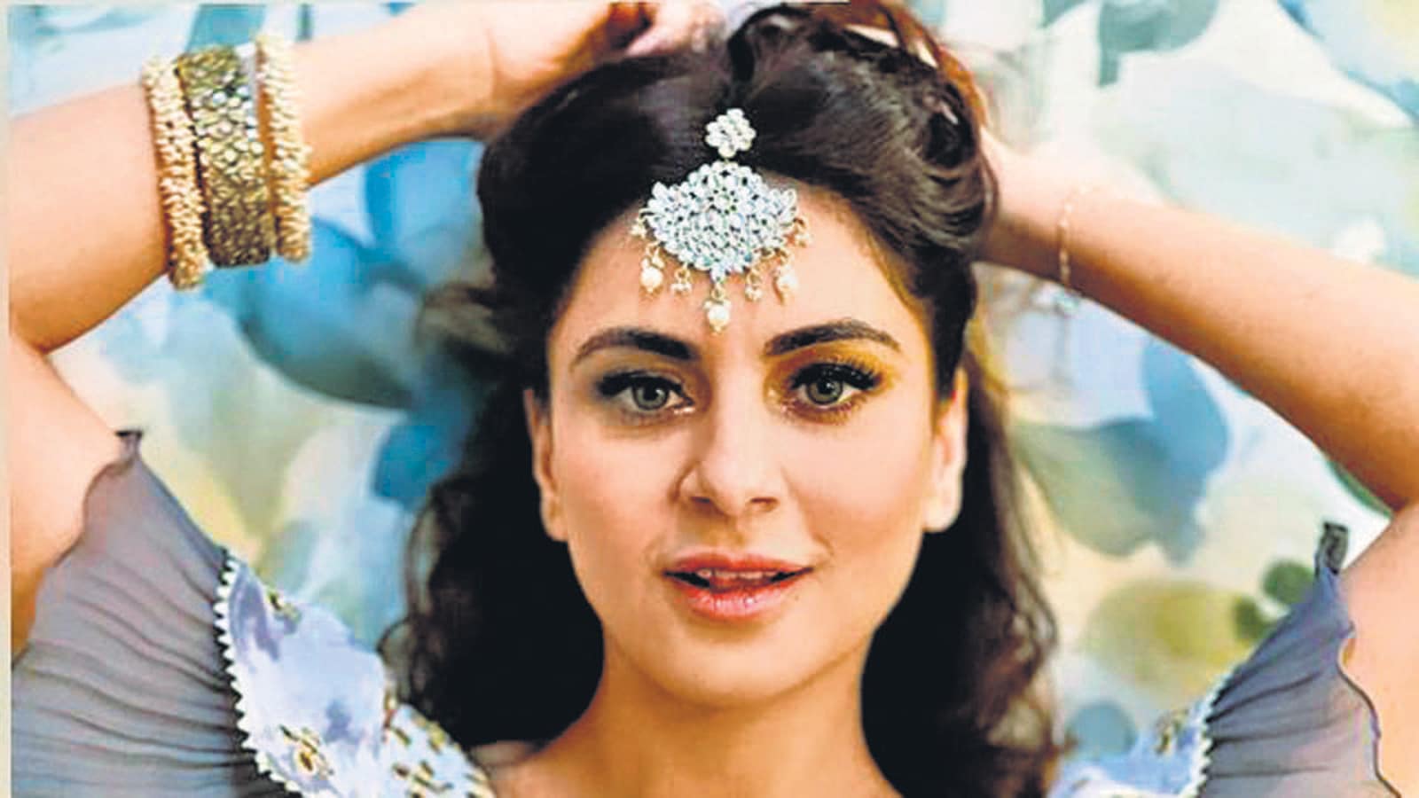 Pin by Ruhaani💞Komal💞 on Shraddha Arya ;) | Bridal hairstyle indian  wedding, Indian tv actress, Indian hairstyles