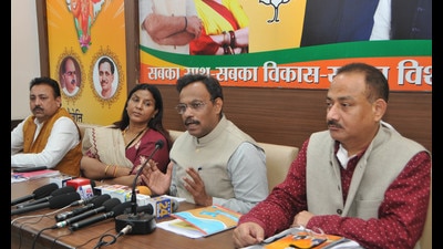 BJP’s national secretary and municipal election in-charge Vinod Tawde during a press conference at the BJP office in Sector 33, Chandigarh, said the Aam Aadmi Party (AAM) is the ‘B team’ of the Congress. (Keshav Singh/HT) BJP’s national secretary and municipal election in-charge Vinod Tawde during a press conference at the BJP office in Sector 33, Chandigarh, said the Aam Aadmi Party (AAM) is the ‘B team’ of the Congress. (Keshav Singh/HT)