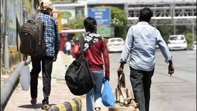 There are over 2.50 lakh migrants from Uttarakhand living in Delhi for their livelihood who come from the hill districts of Tehri Garhwal, Pauri Garhwal, Pithoragarh and Rudraprayag. (HT PHOTO.) There are over 2.50 lakh migrants from Uttarakhand living in Delhi for their livelihood who come from the hill districts of Tehri Garhwal, Pauri Garhwal, Pithoragarh and Rudraprayag. (HT PHOTO.)