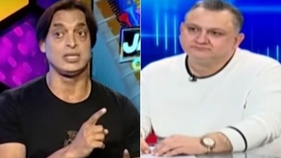 The Shoaib Akhtar-Nauman Niaz episode has taken a new turn. (Screengrab) The Shoaib Akhtar-Nauman Niaz episode has taken a new turn. (Screengrab)