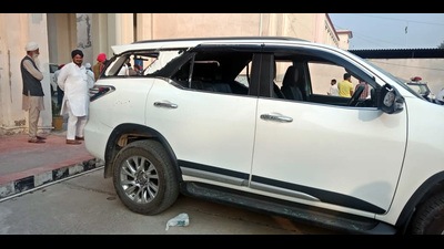 The SUV beonging to Shiromani Akali Dal leadere Vardev Singh aka Noni Mann that was allegedly damaged in a clash in Punjab’s Ferozepur on Wednesday. The SUV beonging to Shiromani Akali Dal leadere Vardev Singh aka Noni Mann that was allegedly damaged in a clash in Punjab’s Ferozepur on Wednesday.