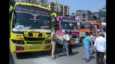 Private buses have been used by Thane RTO to help commuters stranded due to MSRTC strike. (PRAFUL GANGURDE/HT PHOTO)