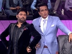 Kapil Sharma and Sonu Sood on Kaun Banega Crorepati 13. Kapil Sharma and Sonu Sood on Kaun Banega Crorepati 13.