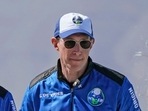Glen de Vries, 49, and Thomas P. Fischer, 54, died in crash of a single-engine Cessna 172 that went down Thursday, Nov. 11, in a wooded area of Hampton Township, New Jersey(AP) Glen de Vries, 49, and Thomas P. Fischer, 54, died in crash of a single-engine Cessna 172 that went down Thursday, Nov. 11, in a wooded area of Hampton Township, New Jersey(AP)