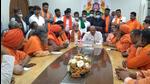 Karnataka chief minister Basavaraj Bommai meets a delegation of Hindu leaders, including Pramod Muthalik, in Bengaluru on Friday. (HT Photo) Karnataka chief minister Basavaraj Bommai meets a delegation of Hindu leaders, including Pramod Muthalik, in Bengaluru on Friday. (HT Photo)
