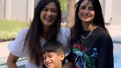 Shweta Tiwari has shared pictures with her kids Palak Tiwari and Reyansh Kohli. (Instagram) Shweta Tiwari has shared pictures with her kids Palak Tiwari and Reyansh Kohli. (Instagram)