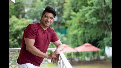 Shaan has done cameos in films like Secret Superstar (2017) and Helicopter Eela (2018) Shaan has done cameos in films like Secret Superstar (2017) and Helicopter Eela (2018)