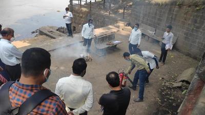 As part of the safety awareness drive a ‘live’ fire-fighting operation for hospital staff was held at district rural hospitals in Bhor taluka. Bhor is a tourist destination with several forts and tourist spots. (HT PHOTO)