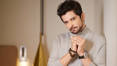 Raqesh Bapat was a wild card entry on Bigg Boss 15. Raqesh Bapat was a wild card entry on Bigg Boss 15.