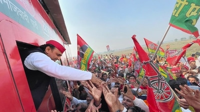 SP chief Akhilesh Yadav during the 'Samajwadi Vijay Yatra' in Gorakhpur on Saturday. (PTI)