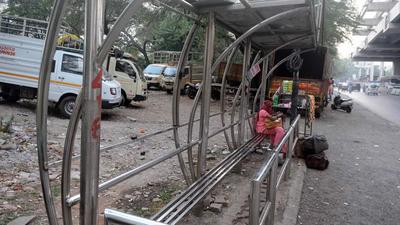 At a time when commuters are increasing by the day, the PMPML bus shelters are proving inadequate and causing a lot of inconvenience to citizens as most of them are in bad shape with no proper shade or place to sit. (Shankar Narayan/HT PHOTO) At a time when commuters are increasing by the day, the PMPML bus shelters are proving inadequate and causing a lot of inconvenience to citizens as most of them are in bad shape with no proper shade or place to sit. (Shankar Narayan/HT PHOTO)