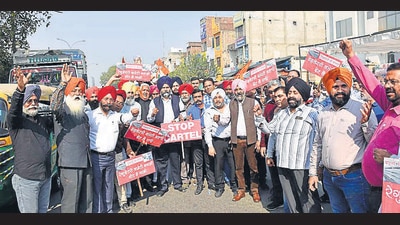 Blaming cartelisation for the rising prices of raw material, the consortium of industrial associations re-asserted their demand for a regulatory commission to control rising prices. (Gurpreet Singh/HT)
