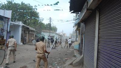 Maharashtra Congress chief Nana Patole said that the violence in Amravati is an attempt of the BJP to create communal tension ahead of the Uttar Pradesh Assembly polls. BJP lawmaker Atul Bhatkhalkar demanded a ban on Raza Academy, which had called the bandh. (HT) Maharashtra Congress chief Nana Patole said that the violence in Amravati is an attempt of the BJP to create communal tension ahead of the Uttar Pradesh Assembly polls. BJP lawmaker Atul Bhatkhalkar demanded a ban on Raza Academy, which had called the bandh. (HT)