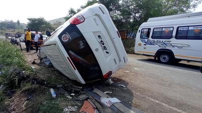 The damaged vehicle of Ulhasnagar corporator, Ajit Gupta, who was among the two killed in a road accident on Kalyan Murbad Road on Saturday morning. (RISHIKESH CHOUDHARY/HT PHOTO)