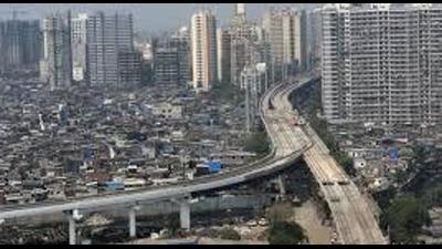 Security has been increased at railway stations and other installations across Mumbai after the Railway Police on Saturday received a phone call informing about a possible bomb attack in the city. (HT PHOTO.) Security has been increased at railway stations and other installations across Mumbai after the Railway Police on Saturday received a phone call informing about a possible bomb attack in the city. (HT PHOTO.)