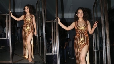 Kangana Ranaut attended the wrap-up party of her film, Tejas and thanked her producers for hosting the same. (Varinder Chawla) Kangana Ranaut attended the wrap-up party of her film, Tejas and thanked her producers for hosting the same. (Varinder Chawla)