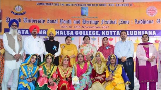 The four-day PU Youth and Heritage Festival concluded at Mata Ganga Khalsa College in Ludhiana on Saturday. (HT Photo)