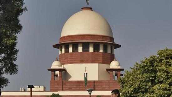 The high court registries of Bombay, Allahabad and Punjab and Haryana moved separate pleas seeking the top court’s nod to transfer some special judges to some other courts under their territorial jurisdictions (HT photo)