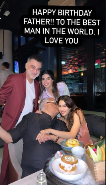 Screenshot of Janhvi's Instagram story. Screenshot of Janhvi's Instagram story.