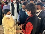 Priyanka Gandhi Vadra met BSP chief Mayawati to pay condolences to her mother's demise. Priyanka Gandhi Vadra met BSP chief Mayawati to pay condolences to her mother's demise. 