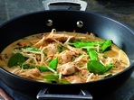 Recipe: Enjoy a scrumptious dinner of chicken in coconut milk with sesame noodle(Le Creuset India) Recipe: Enjoy a scrumptious dinner of chicken in coconut milk with sesame noodle(Le Creuset India)