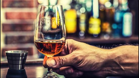 The apex body also suggested several steps to Bihar CM Nitish Kumar to achieve the goals of helping women without adverse fallouts of prohibition in terms of revenue loss, spurt in spurious liquor manufacturing and sales of smuggled alcohol. (SHUTTERSTOCK.)