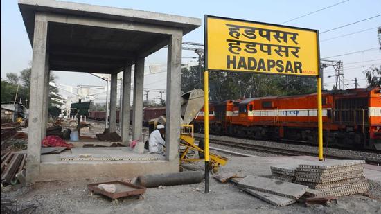 The idea of ‘platform parking’ comes from the Howrah railway station in Kolkata, where passengers can take their vehicles inside the railway station, and onto a dedicated platform, to board a train, or pick some passenger up. (REPRESENTATIVE PHOTO)