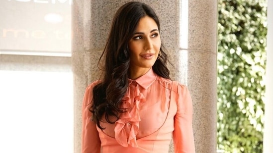 Katrina Kaif gives lessons on power dressing in stunning peach suit, fans say Uff