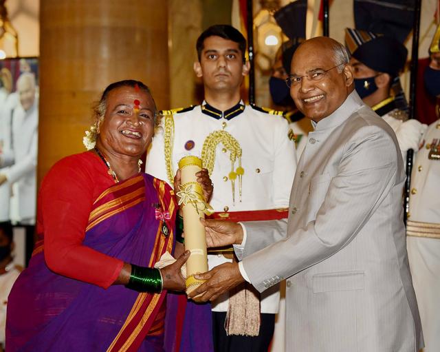 President Ram Nath Kovind presents the Padma Shri award to folk dancer Matha B Manjamma Jogati during the Civil Investiture Ceremony-IV at Rashtrapati Bhawan (PTI) President Ram Nath Kovind presents the Padma Shri award to folk dancer Matha B Manjamma Jogati during the Civil Investiture Ceremony-IV at Rashtrapati Bhawan (PTI)