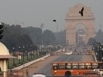 Delhi's air quality on Monday reached the lower end of 'very poor' category with Air Quality Index (AQI) at 318 (overall), according to the System of Air Quality and Weather Forecasting And Research (SAFAR). (HT Photo/Biplov Bhuyan)