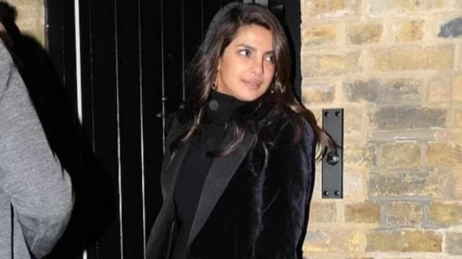 Priyanka Chopra is stylish as ever in winter-ready outfit for outing in London, see pics