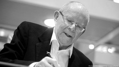 Legendary author Wilbur Smith dies aged 88 (Luigi Coli/EIDON/MAXPPP/dpa/picture alliance) Legendary author Wilbur Smith dies aged 88 (Luigi Coli/EIDON/MAXPPP/dpa/picture alliance)